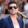 Bercerai, Robin Thicke Ajak Leonardo DiCaprio Pesta
