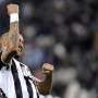 Allegri: Vidal Tidak akan Gabung MU Januari Ini  