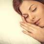 Alasan Perempuan Butuh Tidur Lebih Lama Ketimbang Lelaki