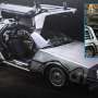 Keren, Bocah Ini Diantar-jemput Mobil "Back to the Future"