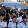 Unjuk Rasa Ricuh, Polisi Hongkong 'Serang' Demonstran dengan Semprotan Merica