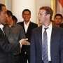 Ditemani Zuckerberg, Ini yang Ditulis Jokowi di The Facebook Wall