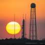 NASA Luncurkan Pesawat Kargo ke Stasiun Antariksa