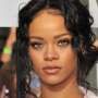 Rihanna Absen Hadiri Met Gala 2019, Tinggalkan Pesan Manis