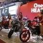 Honda CB150R StreetFire Gilas Yamaha di Pasar Motor Sport