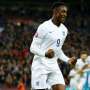 Walcott Absen, Welbeck Diragukan Main