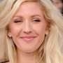 Ellie Goulding Berada di Penampungan Tunawisma saat Natal