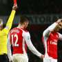 Wenger: Giroud Pantas Dapat Kartu Merah