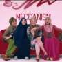 Film Hijab, Cerita Para Istri yang Ingin Mandiri