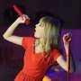 Taylor Swift Lunasi Utang Mahasiswa