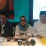 Perempuan Ini Ogah Berurusan dengan Farhat Abbas