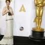 Penampilan Julianne Moore Menangguk Pujian