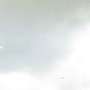 Objek Diduga UFO Lewat di Tengah Kemacetan