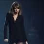 Taylor Swift Resmi Miliki Dua Situs Porno