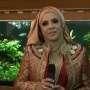 Devia Sherly Bersyukur Bisa Laris Manis