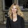 Supermodel Kate Moss Ungkap Alami Ketakutan ketika Berpose Panas di Usia Remaja
