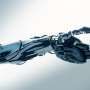 Perempuan Berlengan Robot Ini Bisa Gunakan Sepeda