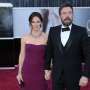 Ben Affleck Ketahuan Kirim SMS ke JLo, Istri Ngamuk