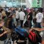 Anak Rinjani Meletus, Bandara Ngurah Rai Ditutup