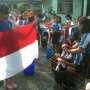 Sambut HUT RI, Ratusan Siswa SD di Solo Cuci Bendera Merah Putih