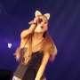 Konser Ariana Grande Bikin Penonton Histeris