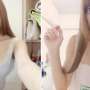 Wah, Mereka Tak Kenakan Apa-apa Selain Kantong Plastik