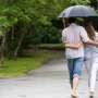 7 Perlakuan Sederhana Cowok yang Bisa Bikin Hati Cewek Lumer