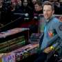 Seruduk Fotografer, Chris Martin Digugat