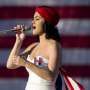 Katy Perry dan Orlando Bloom Mesra di Kapal Pesiar
