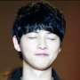 Song Joong Ki Alami Cidera Lengan