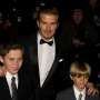 David dan Romeo Beckham Masuk 10 Besar Lelaki Berbusana Terbaik