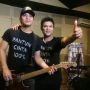 Zaman Susah, Billy Syahputra Nyanyikan Lagu Ringan