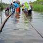 Terendam Banjir, Jalur Kereta Cirebon-Purwokerto Lumpuh Total