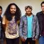 Payung Teduh Ramaikan Gerhana Matahari Total di Mamuju