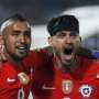 Cile Pesta Gol, Uruguay Susah Payah Tundukkan Peru