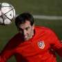Hadapi Barcelona, Godin Siap Hentikan Messi