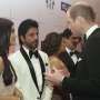 Ke India, Pangeran William Akrab dengan Shah Rukh Khan