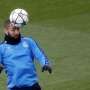 Benzema Absen di Piala Eropa, Desailly: "Salah Sendiri"
