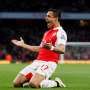 Dua Gol Sanchez Bawa Arsenal ke Posisi Ketiga