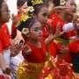 Asal-Usul Tari Pendet, Tari Sajian untuk Para Leluhur