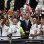 Kalahkan Palace di Final Piala FA, MU Samai Rekor Arsenal