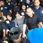 Detik-detik Jessica Dibawa dari Polda ke Kejari Jakarta Pusat