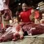 Bea Cukai Hibahkan 21,8 Ton Daging Sapi Ilegal ke Masyarakat