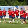 Inggris Gelar Latihan Pertama di Prancis