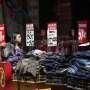 PSBB Diberlakukan, Warga Sukabumi Panic Buying Borong Baju Lebaran