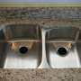Tips Membersihkan Wastafel Dapur Stainless Steel
