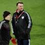 CEK FAKTA: Louis Van Gaal Gantikan Shin Tae-yong Latih Timnas Indonesia?