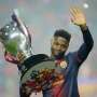 Tak Terima Dipecat Sepihak, Alex Song Perkarakan FC Sion ke FIFA