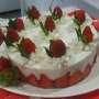 Rayakan Kemerdekaan RI dengan "Cake Merah Putih"