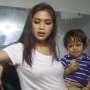 Foto Jessica Iskandar Kencan dengan Lelaki Bule
